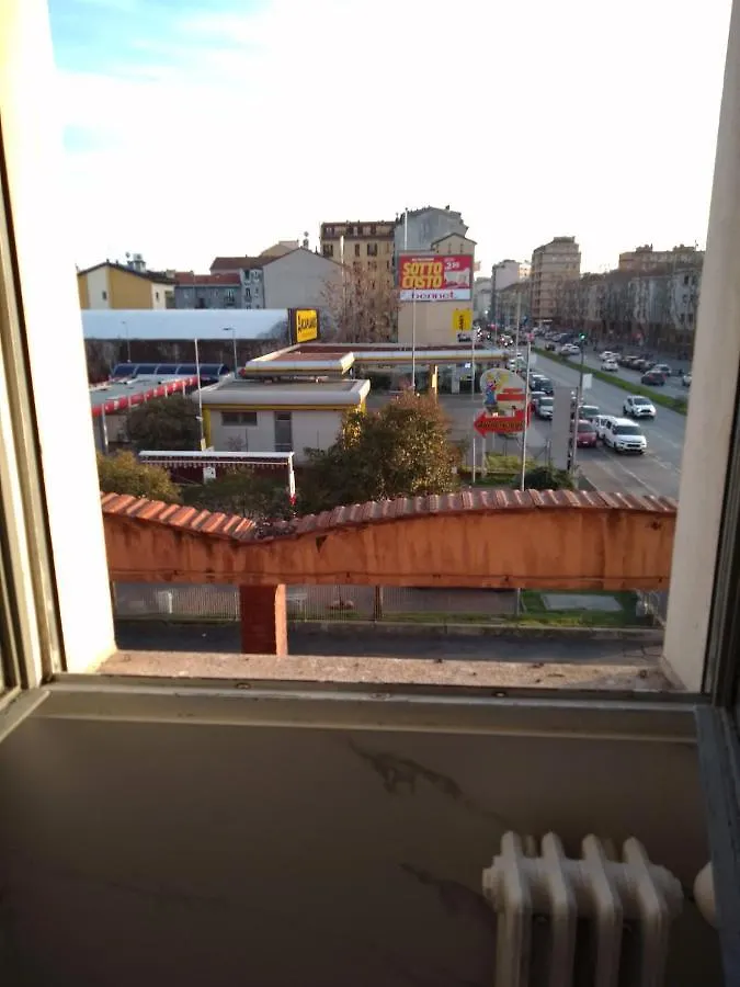 Viale Monza Gorla M1 Apartment Milan